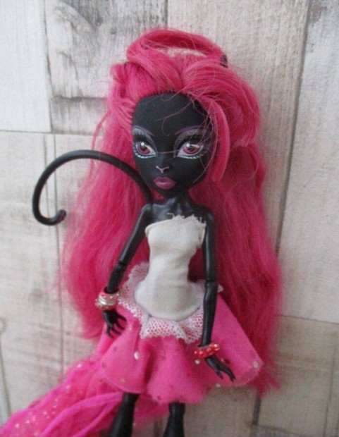 Mattel Monster high baba fekete macska Catty Noir