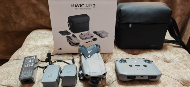 Mavic Air 2 fly more combo