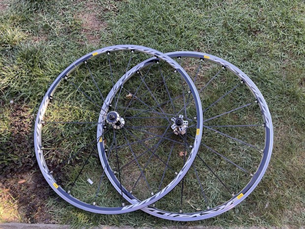 Mavic Ksyrium Elite S 28 Országúti Kerékpár Felni / Donor Olvasd el