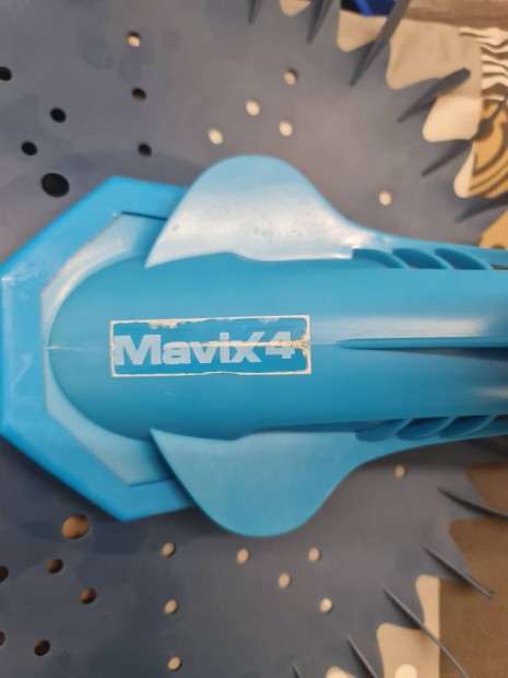 Mavix 4 medence porszívó