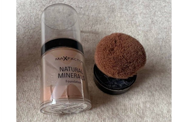 Max Factor Natural Minerals Foundation Makeup 80 Bronze 10 g