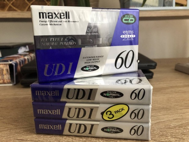 Maxell UDI 60 kazetta 4db