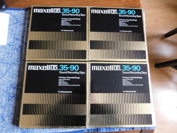 Maxell UD 35 -90 magnszalag dobozban (4db)