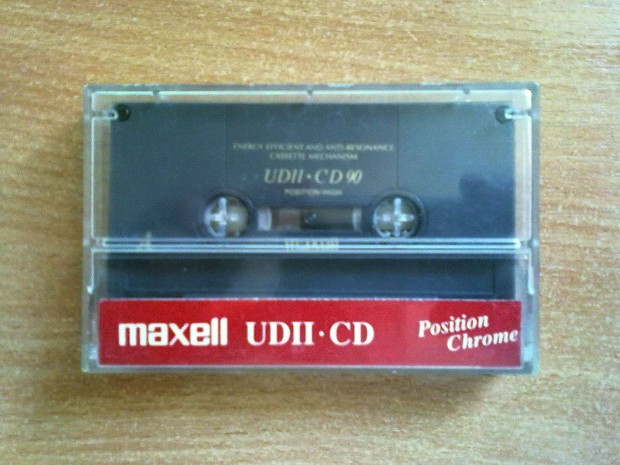 Maxell UD II-CD 90 (Energiahatkony s antirezonancia kazetts mechan