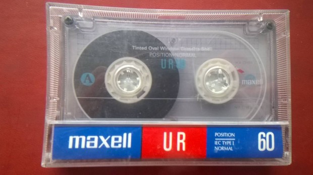 Maxell UR 60 retro hang kazetta , gyjti llapot.Tinted Oval