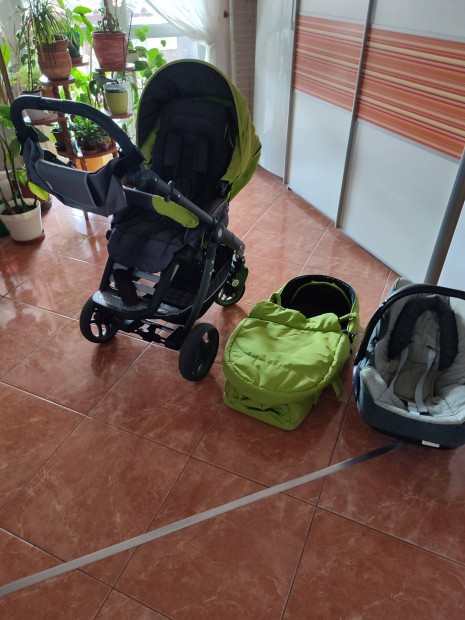 Maxi Cosi 3-in1 babakocsi hibátlan állapotban eladó