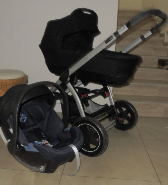 Maxi Cosi Mura Plus 4, 3az1 babakocsi ingyen szállítással