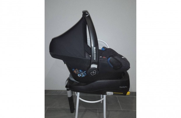 Maxi Cosi Pebble hordoz 0-13 kg isofix talppal