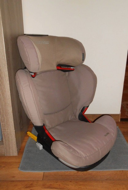 Maxi Cosi Rodifix Airprotect Isofix gyerekls 15-36 kg /Dnthet/