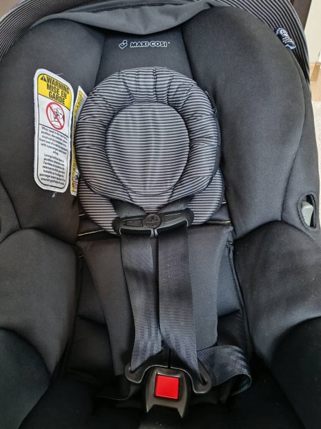 Maxi Cosi babahordoz isofix talppal 