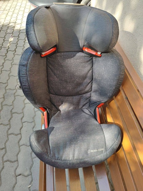 Maxi -Cosi 15-36 kg auts gyermekls