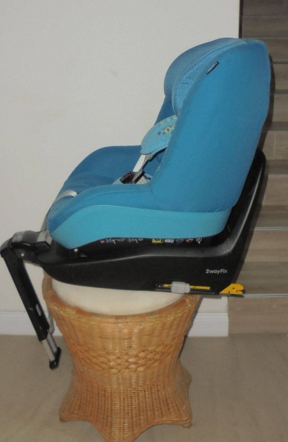 Maxi cosi 2way pearl i-size isofix autósülés 2wayfix talppal szállítás