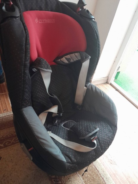 Maxi cosi gyerekls 9-18 kg