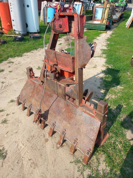 Maxwald Erd�szeti cs�rl� / erd�szetics�rl� 4 t