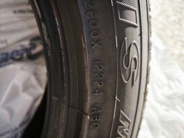 Maxxis bravo hp m3 215 55 r17 nyári szett