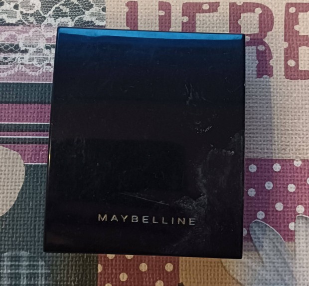 Maybelline True Illusion pder j, Flr Alatt