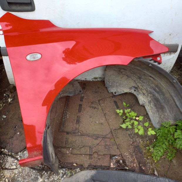 Mazda2 j,e sárvédő eladó