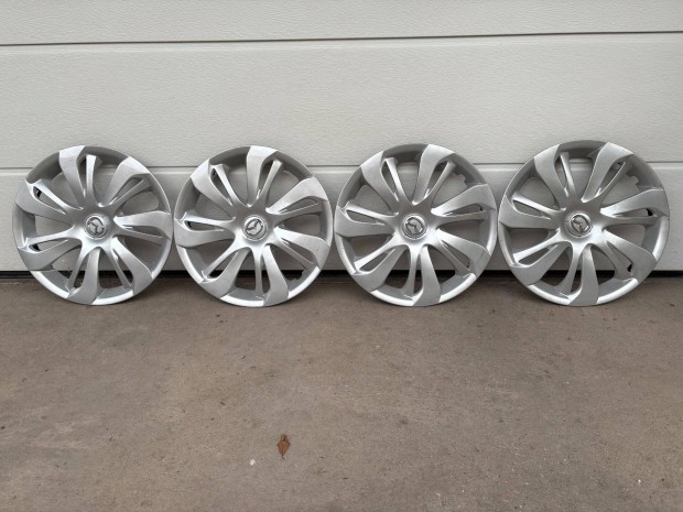 Mazda 15" dsztrcsk olcsn