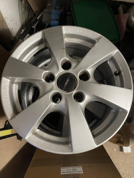 Mazda 15 alufelni szett elad 