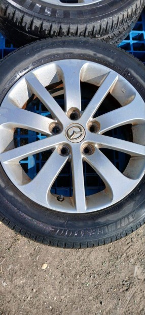Mazda 16" alufelni szett gumikkal