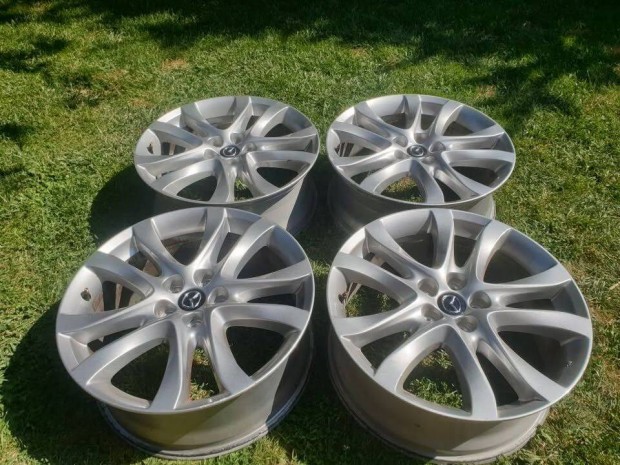 Mazda 19 colos gyári alufelnik: