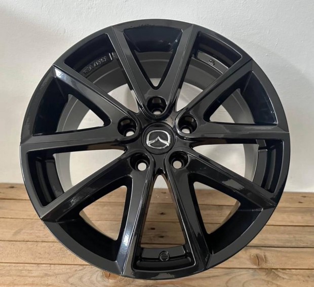 Mazda 27ed alufelni 5x114,3 Mazda3 Mazda5 Mazda6 Cx3 Cx5 Cx30