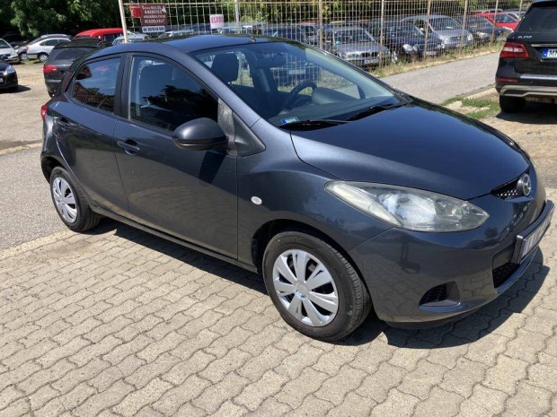 Mazda 2 1.3 CE.