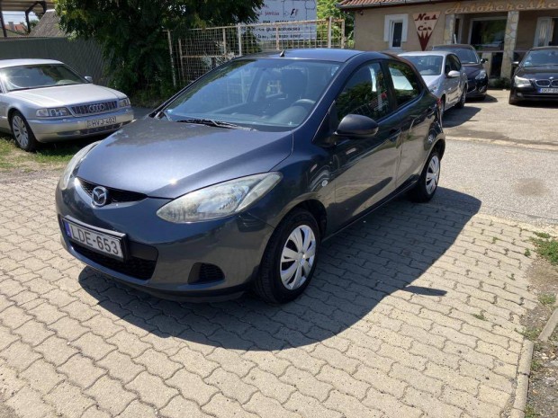 Mazda 2 1.3 CE.
