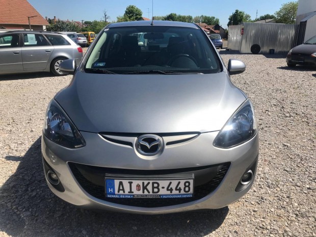 Mazda 2 1.3i CE
