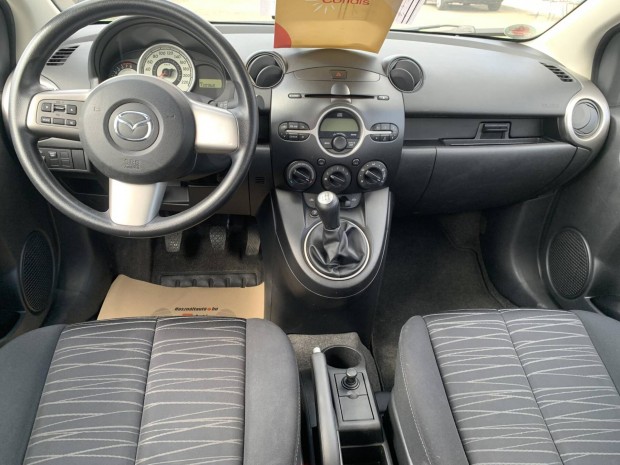 Mazda 2 1.3i CE Plus