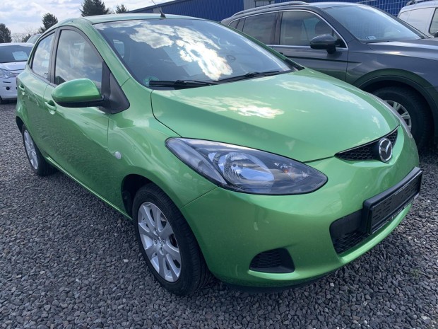 Mazda 2 1.3i CE Plus