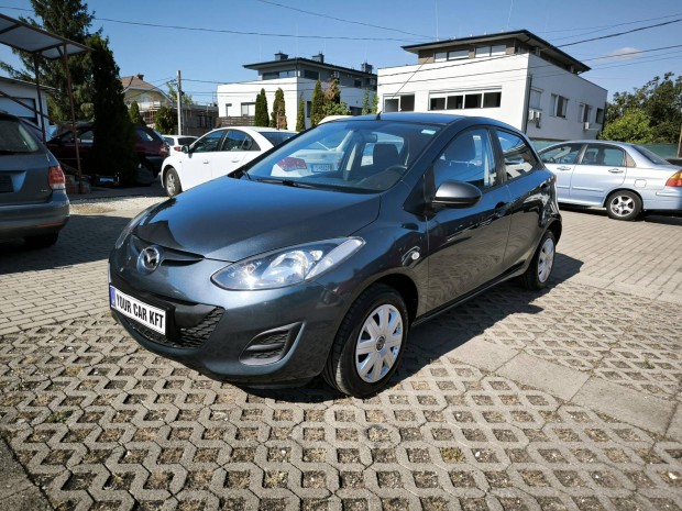 Mazda 2 1.3i CE Pro 88000 KM!