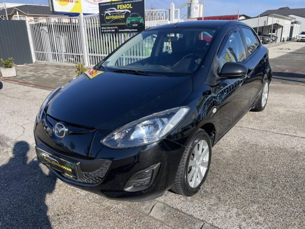 Mazda 2 1.3i CE Pro Megkmlt! Szervizknyv!