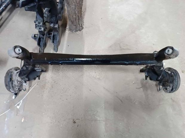 Mazda 2 2007-t�l h�ts� h�d , fut�m�