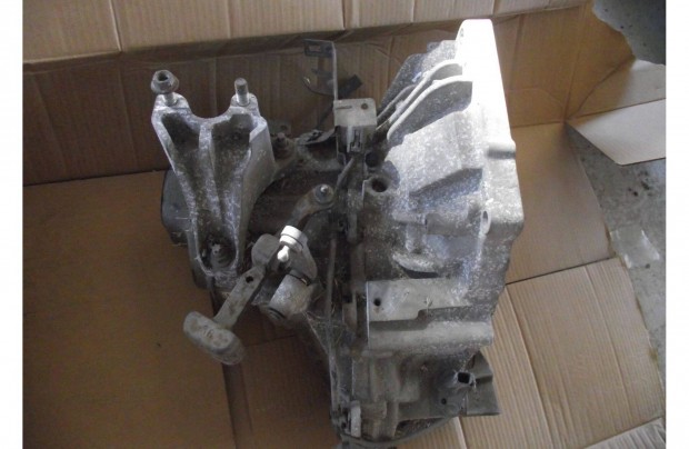 Mazda 2 De 1.3 benzines vlt 5 sebessges 2007-2014