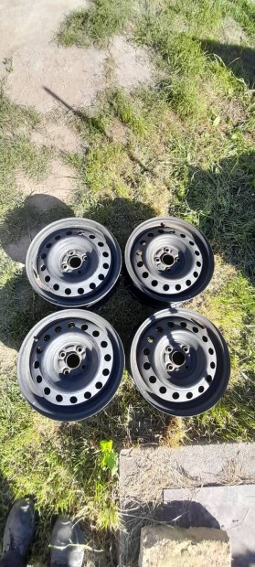 Mazda 2 Lemezfelni Acélfelni Felni 15