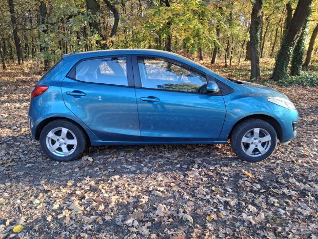 Mazda 2 (1.3) eladó