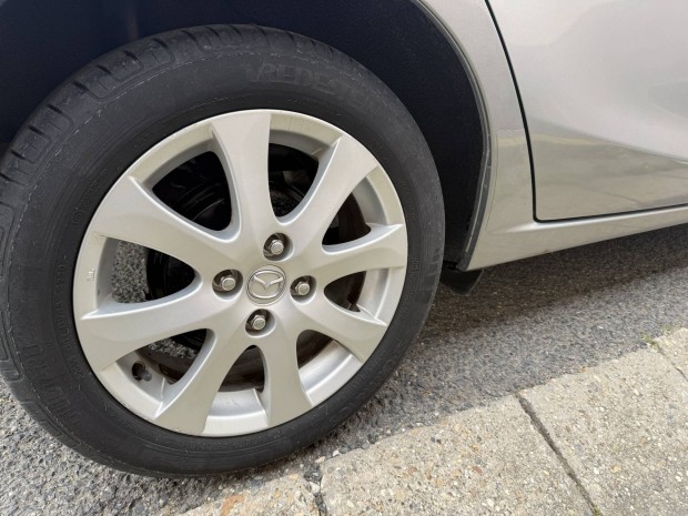 Mazda 2 gyári 15 alufelni