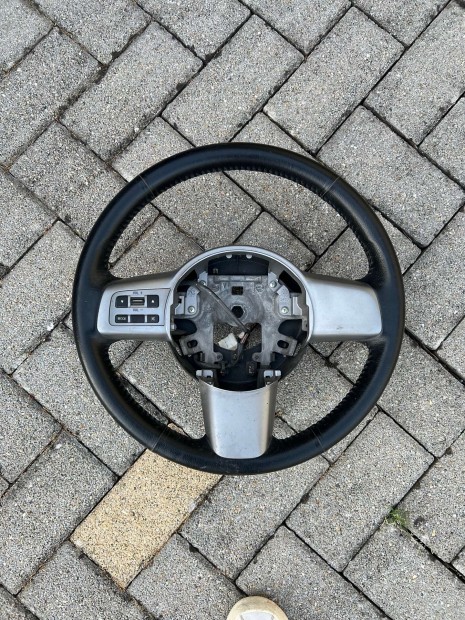 Mazda 2 multikormny