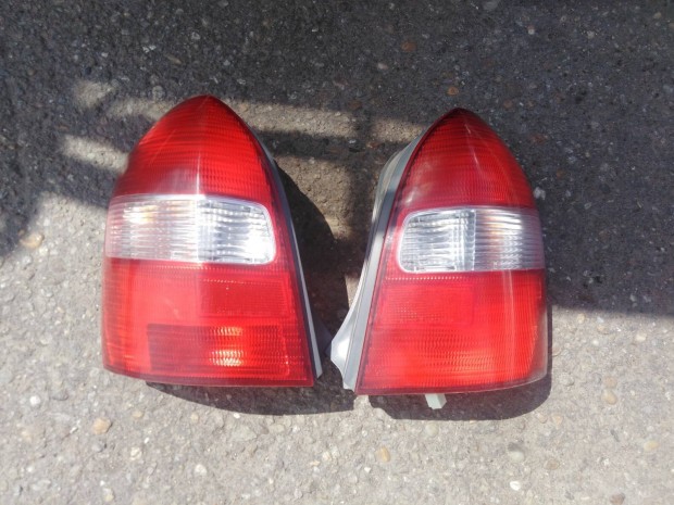 Mazda 323F htslmpa
