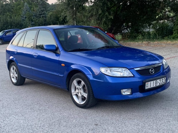 Mazda 323 F 1.6 TE (E-vision) Mkd klma !