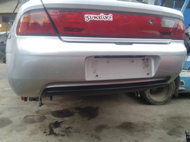 Mazda 323 F (94-98) csomagtérlámpa