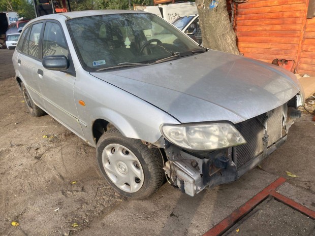 Mazda 323 (2002) 1.3i B385 Alkatrszek #M1693