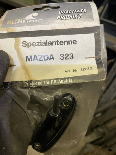 Mazda 323 j antenna 