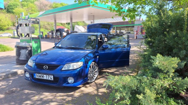 Mazda 328 f kevs km-es