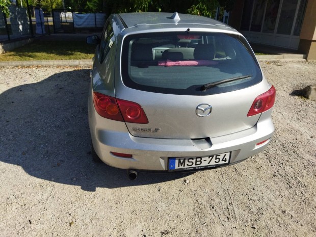 Mazda 3 2004.alkatrszek eladk!?