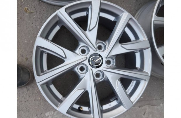 Mazda 3 6 cx3 kia ceed hyundai i30 gyri alufelni 5x114,3 16"