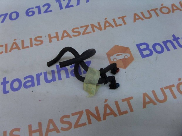 Mazda 3 Elad bontott gyri tankcs csatlakozval