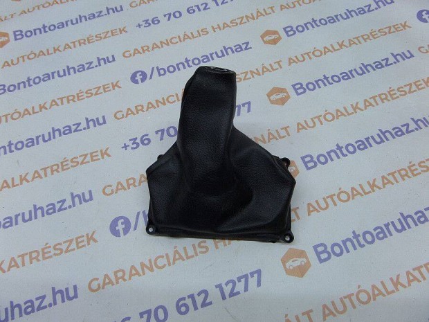 Mazda 3 Eladó bontott gyári váltószoknya szép állapotban