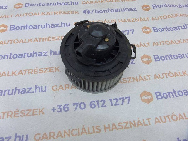 Mazda 3 Eladó gyári, bontott BK belső hűtőventilátor